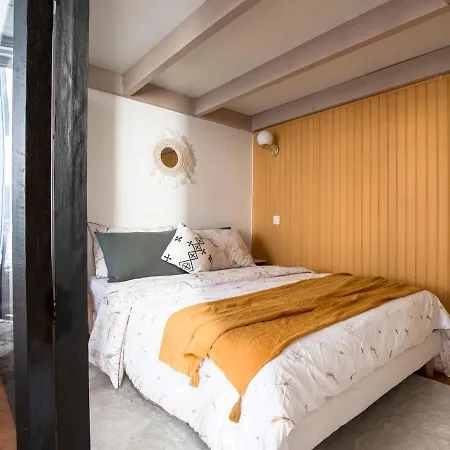 1er Etage Pieton Place De La Pierre Lejlighed Valence (Drome)